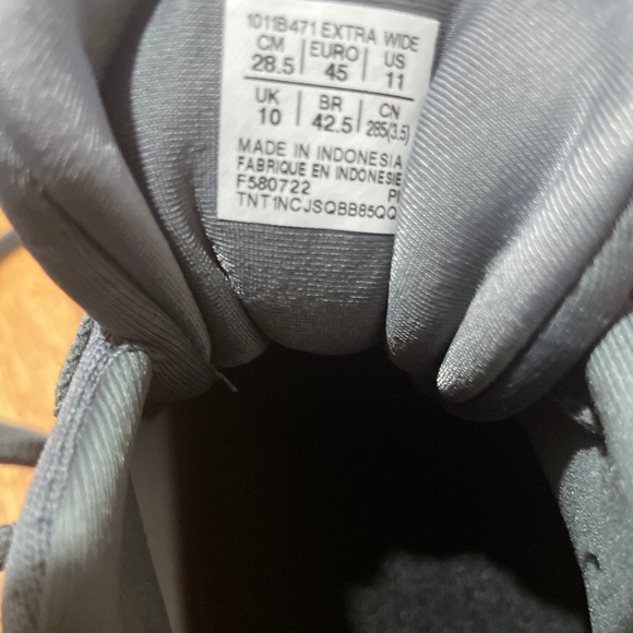 Asics men’s shoes - Picture 8 of 8